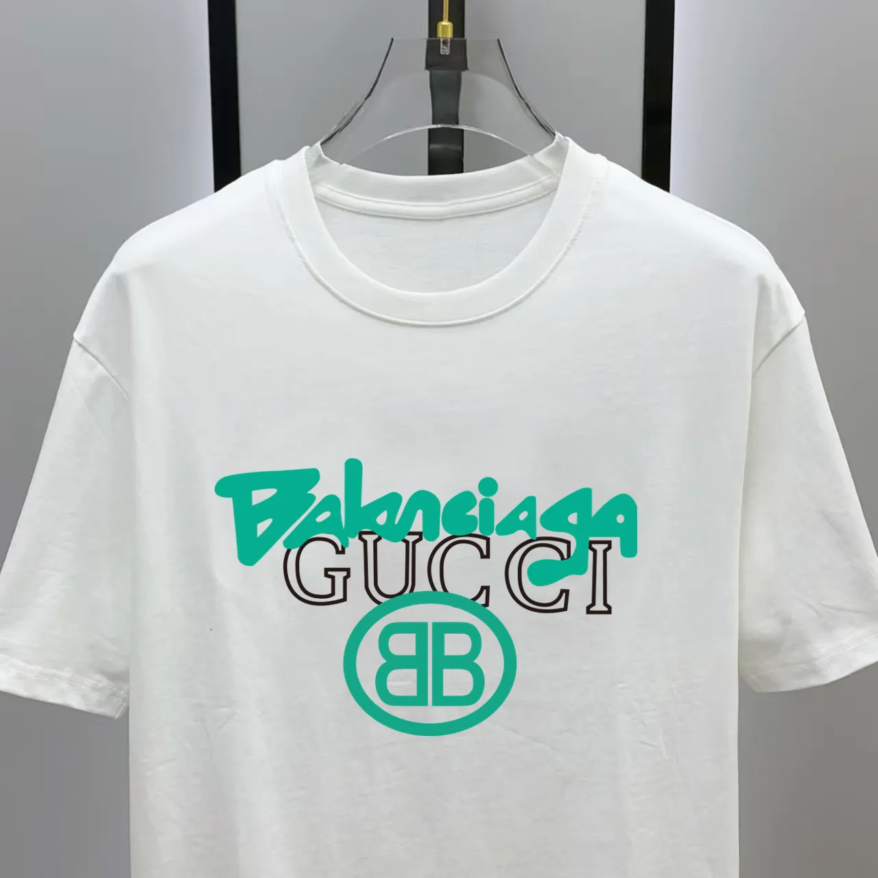 # 2026 New Arrival New Arrival T Premium ！ logo Premium 250 . . . . . ！ ！ ：Black。White！ Sizes： S M L XL XXL ：50 52 55 58 61 ：69 71 73 75 77 ：48 50 53 56 58 ：22 22.5 23 23.5 24 ， 1-3CM